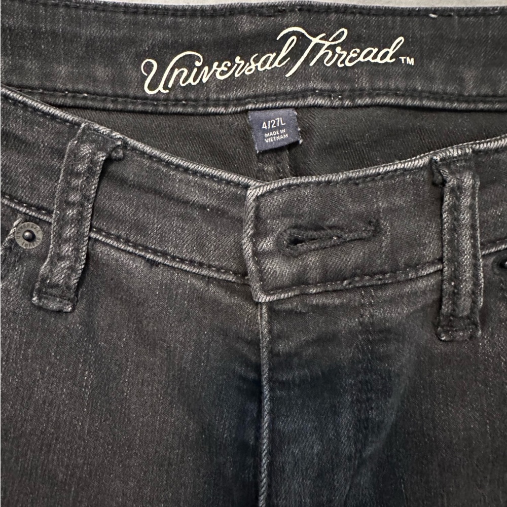 Universal Thread Black High Rise Jeans - Picture 3 of 4